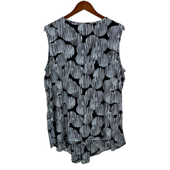 Adele & May Sleeveless Blouse Tank Top Black White Layered Long Front Women's 2X - Picture 6 of 6